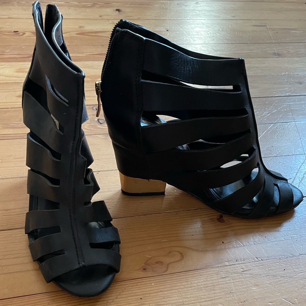BCBG Charlie Leather Wedge